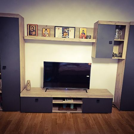 Mony Apartaments رومان المظهر الخارجي الصورة